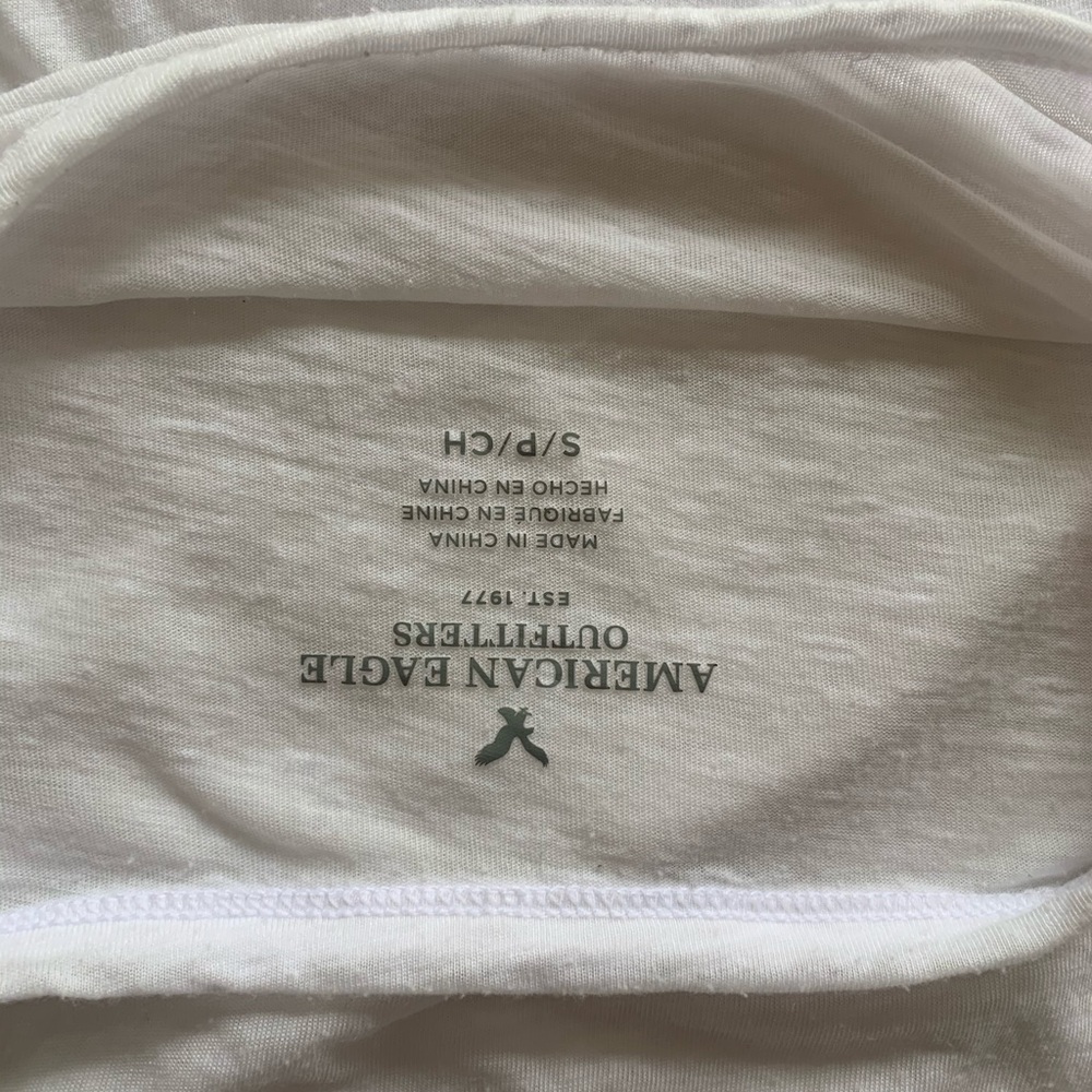 White tee
